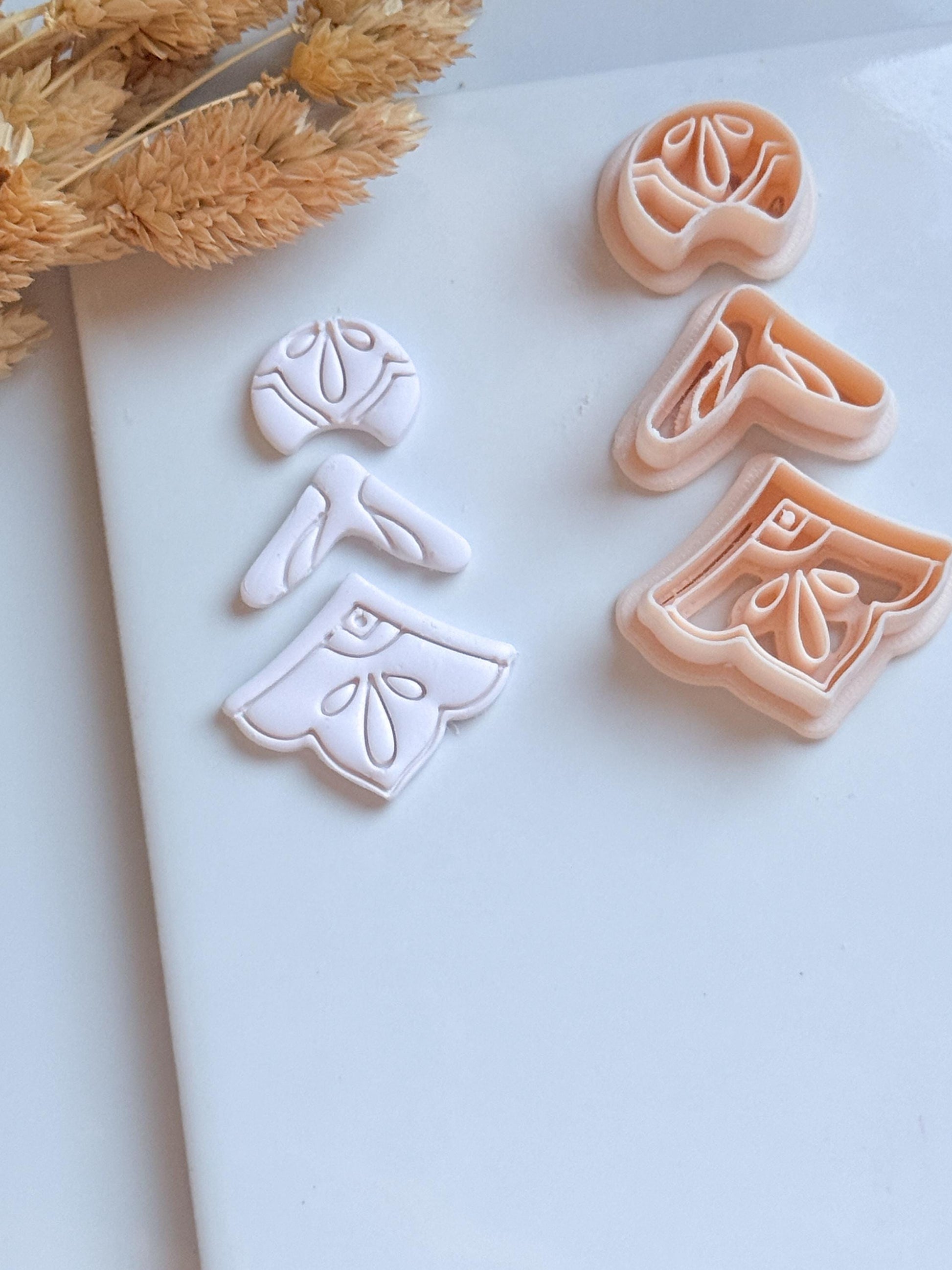 Ornate 3-Piece Clay Cutter Set: Layered Earring Shape for Polymer Clay