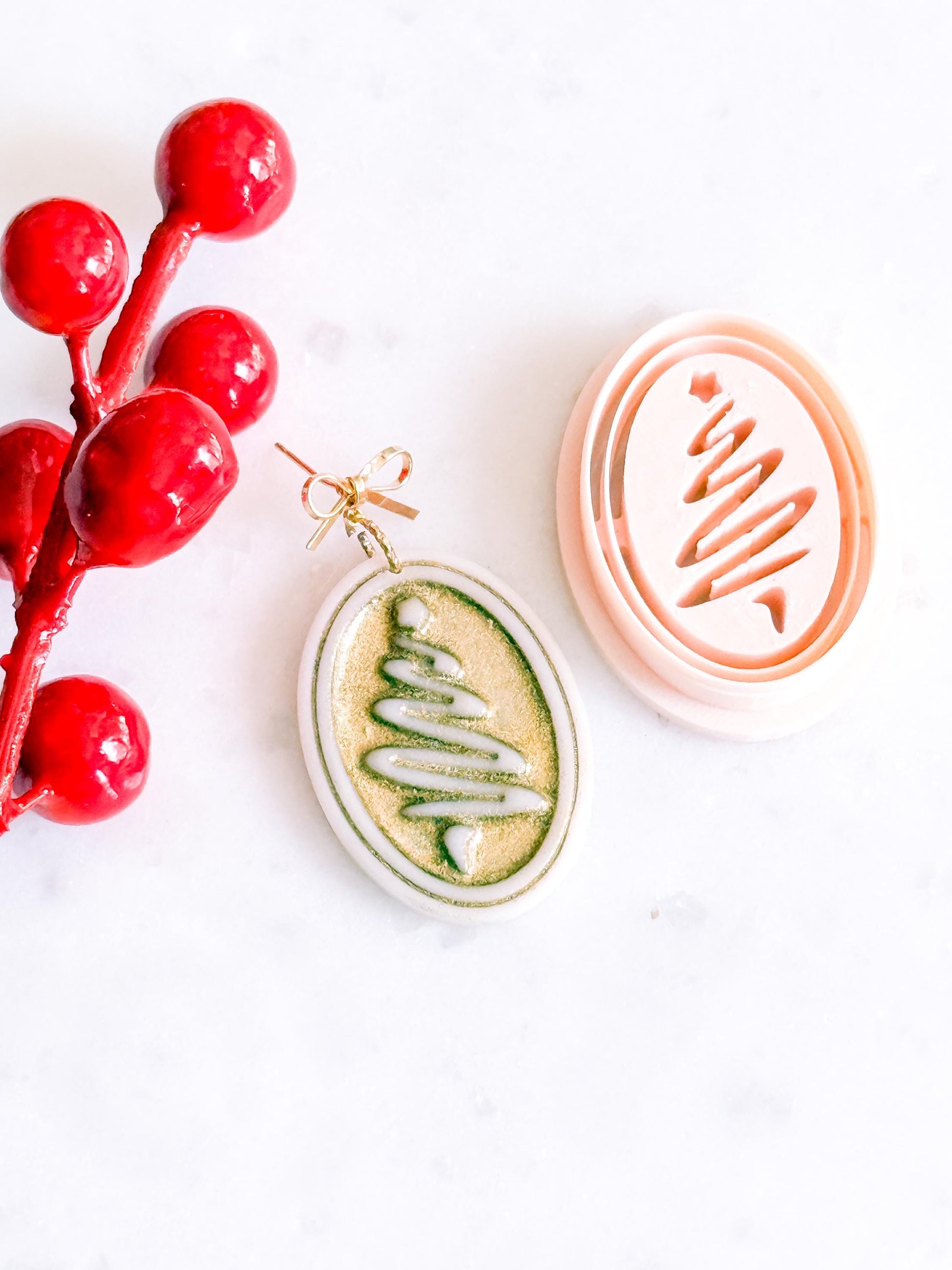 Oval Christmas Tree Clay Cutter: Holiday Earring Design