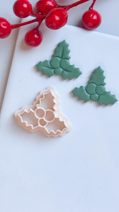 Holly Leaf Clay Cutter: Christmas Earring Design (25-51mm)