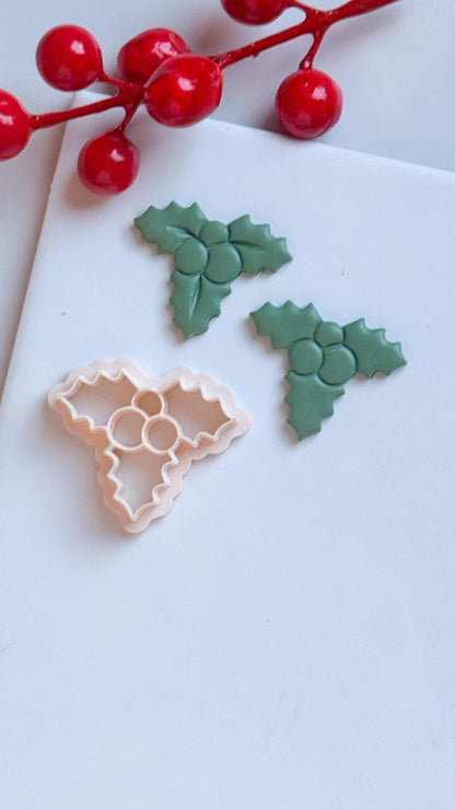 Holly Leaf Clay Cutter: Christmas Earring Design (25-51mm)