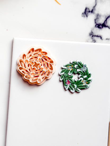 Christmas Wreath Clay Cutter Set: Bow and Leaf Polymer Clay Tools
