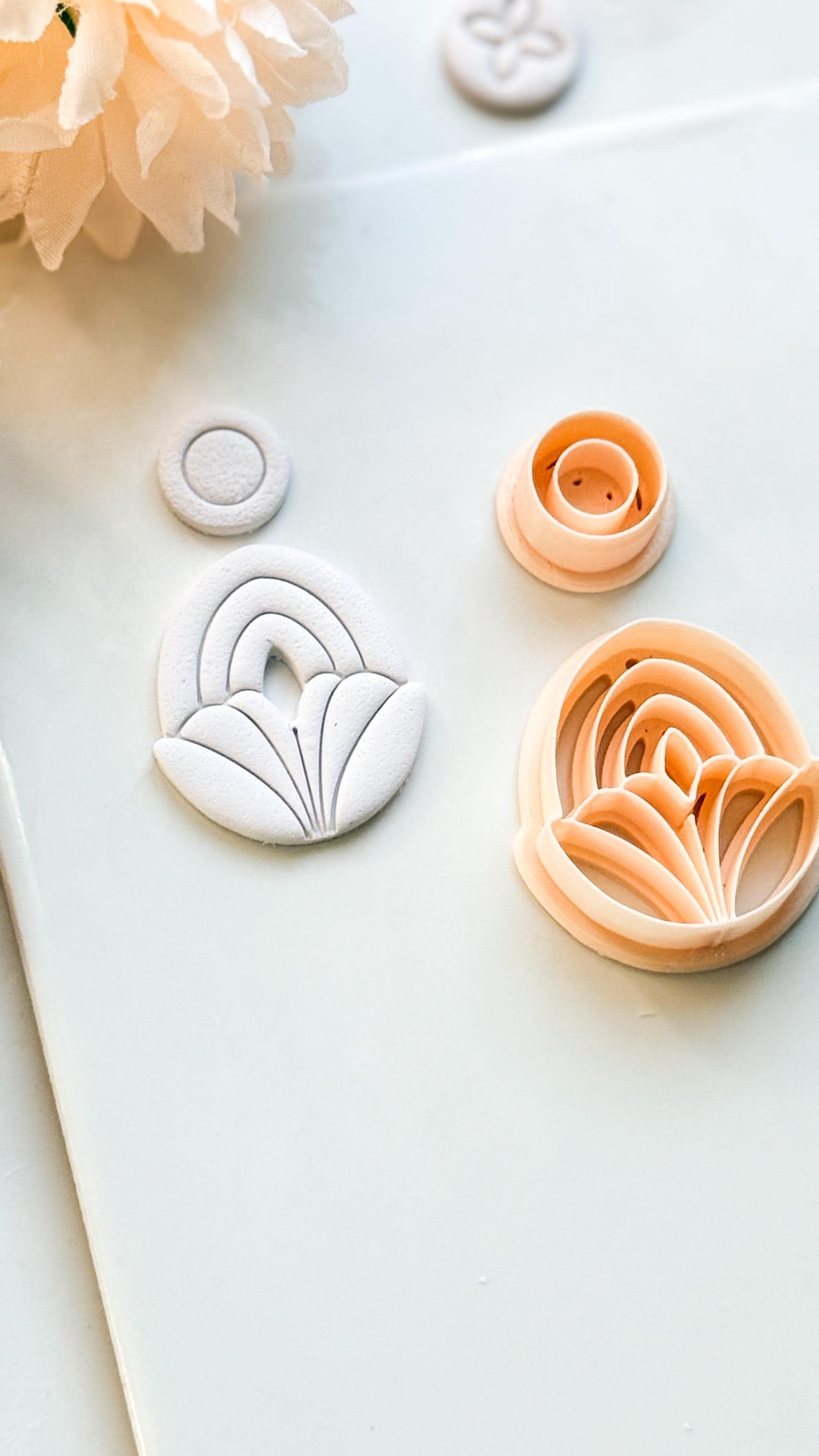Lilune Clay Cutter – Floral Arch Polymer Clay Earring Tool