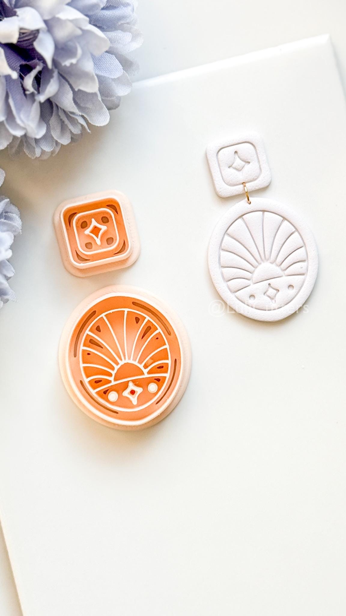 Dawn Bloom Polymer Clay Cutter: Sunrise Fan Design for Earrings