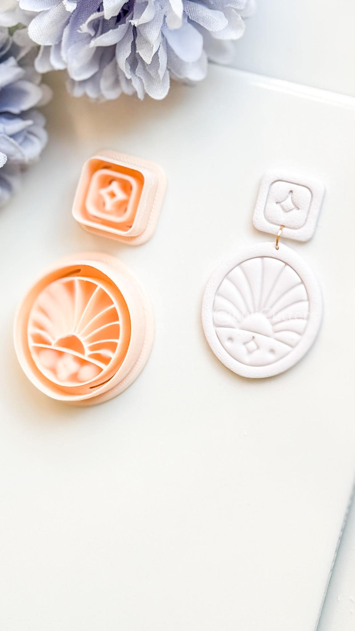 Dawn Bloom Polymer Clay Cutter: Sunrise Fan Design for Earrings