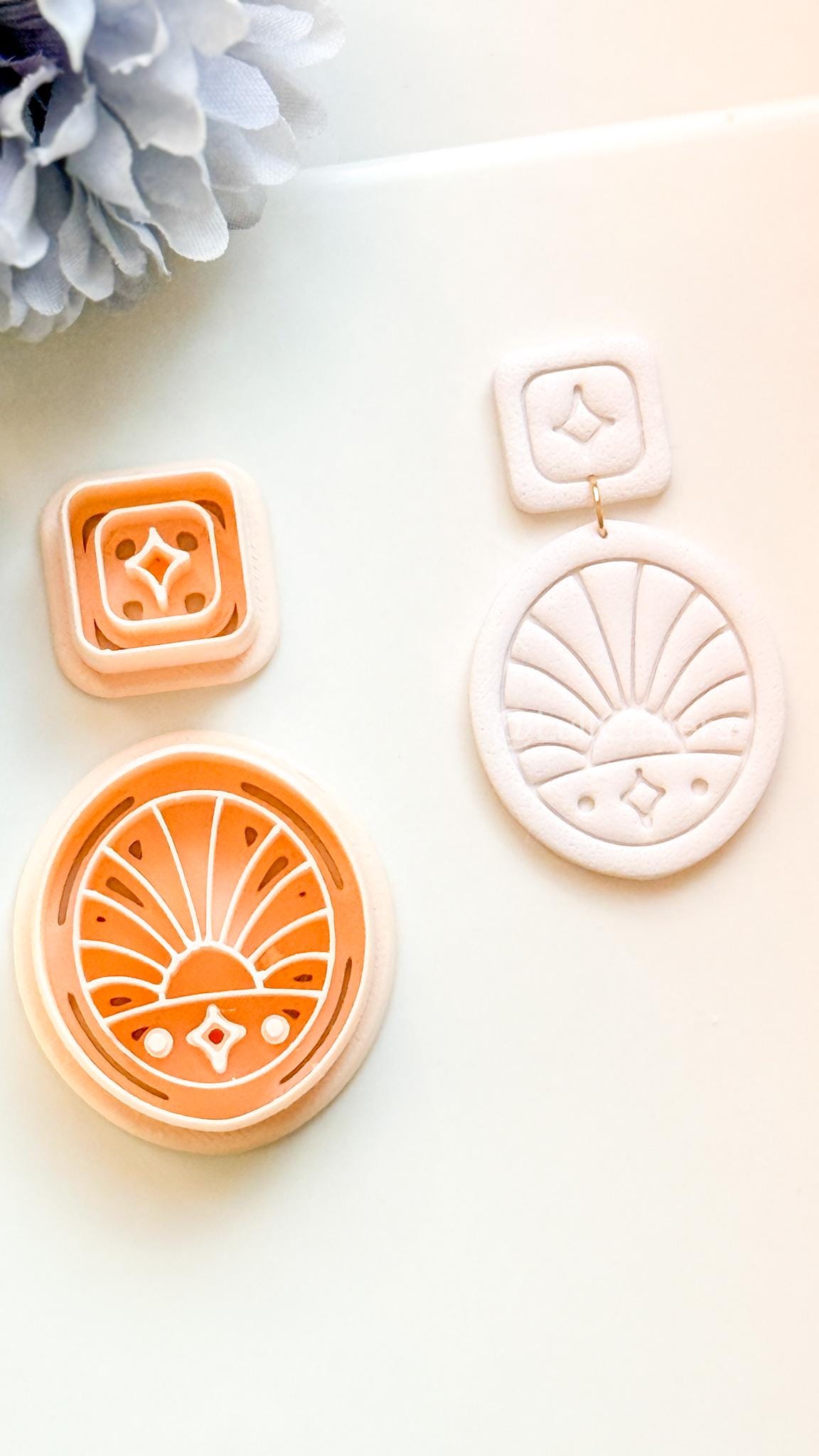 Dawn Bloom Polymer Clay Cutter: Sunrise Fan Design for Earrings