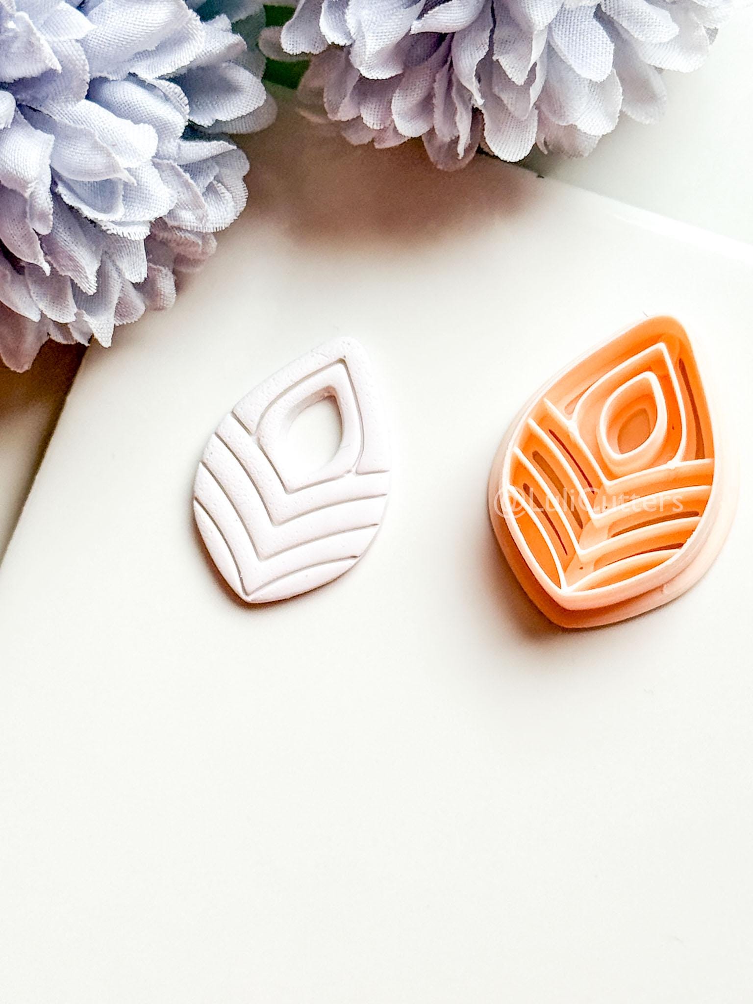 Sia Drop Polymer Clay Cutter: Layered Teardrop Shape with Textured Lines