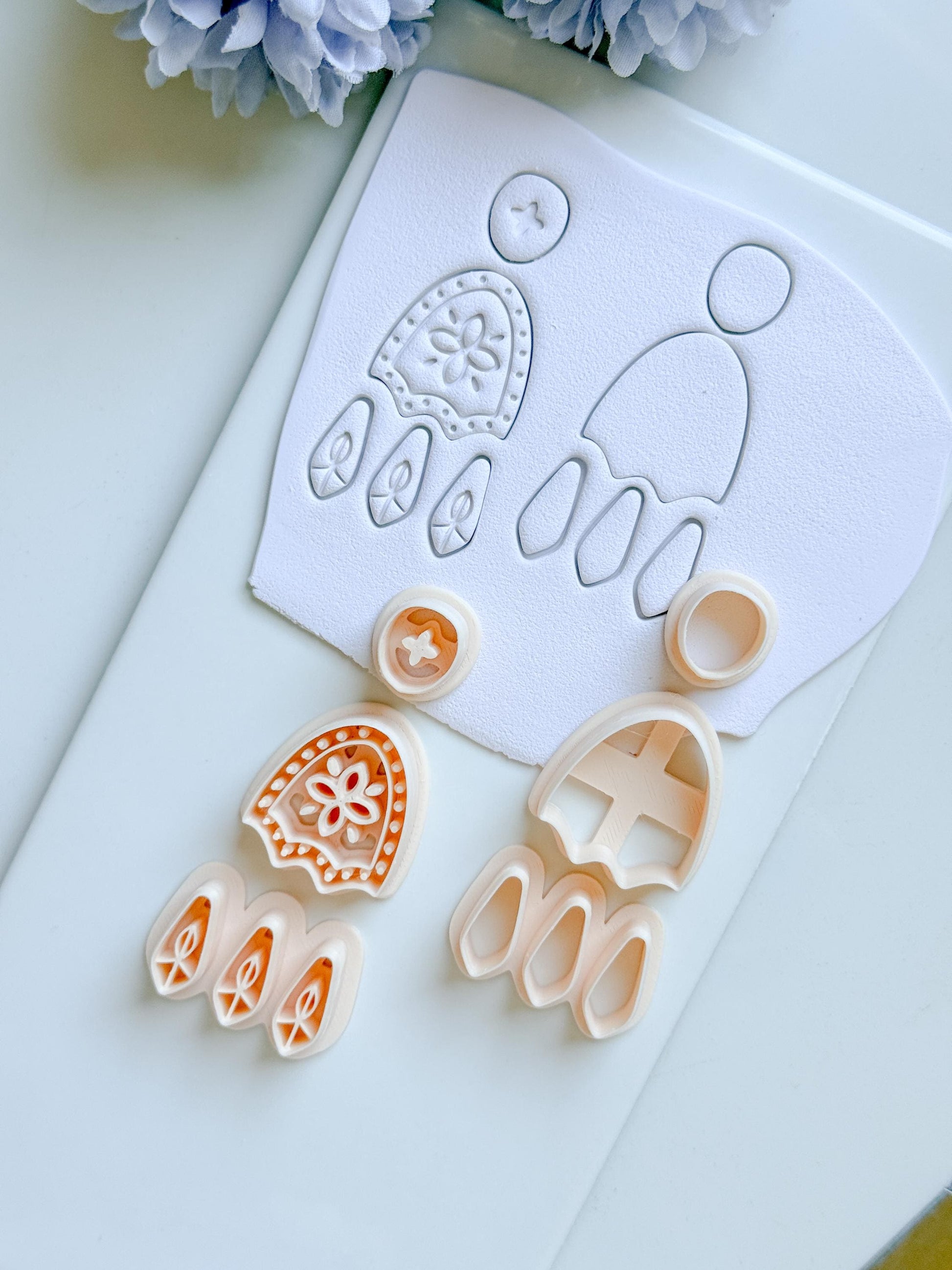 Folkbloom Clay Cutter Set: Floral and Plain Arch Duo