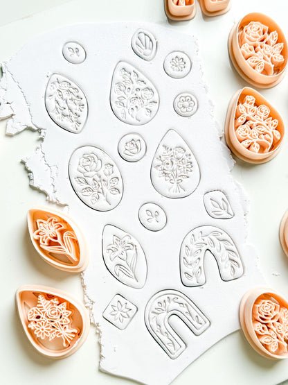 Naris Bouquet Clay Cutter: Layered Floral Teardrop Design