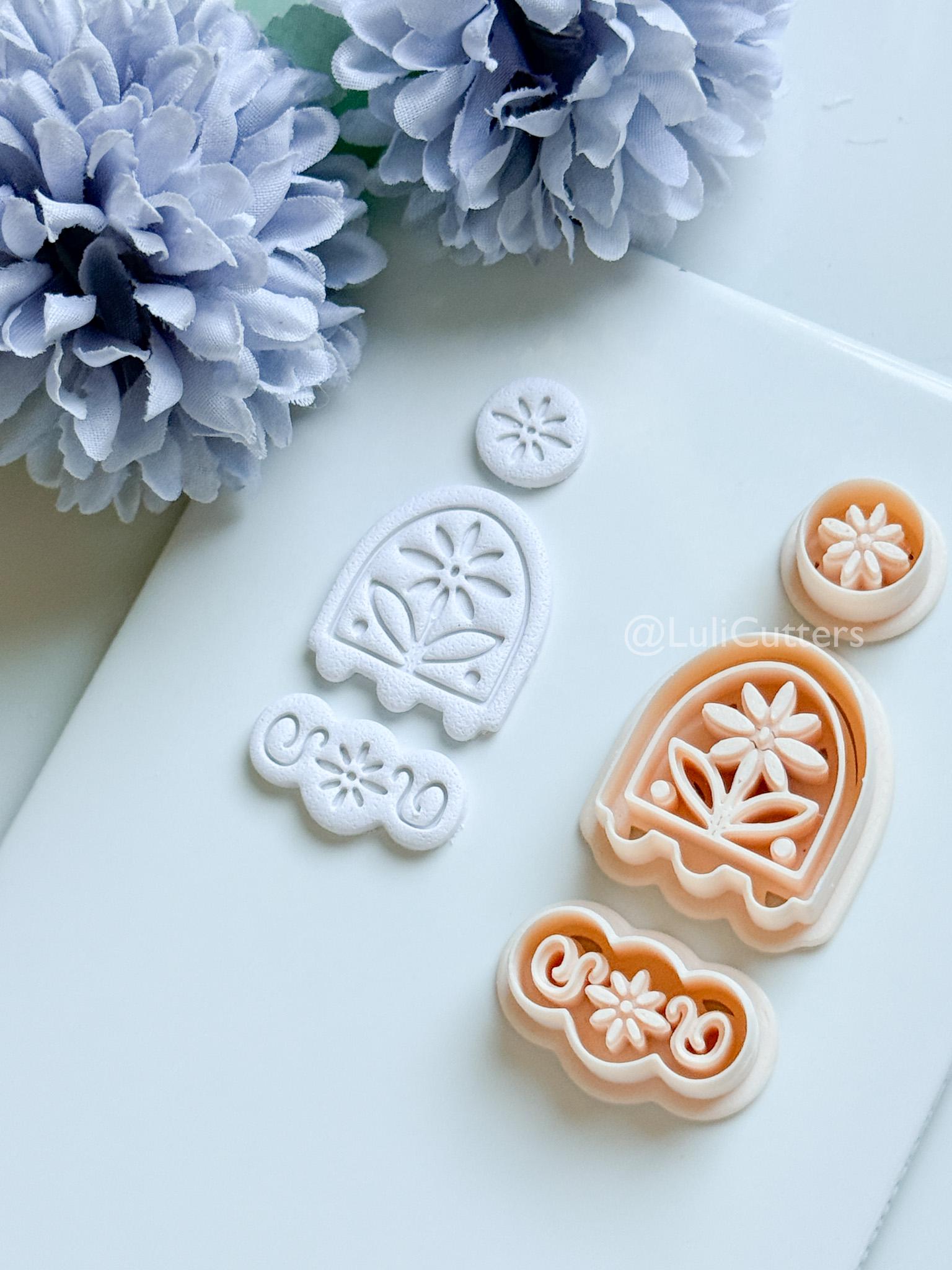 Sora Polymer Clay Cutter: Floral Arch Design for Earrings