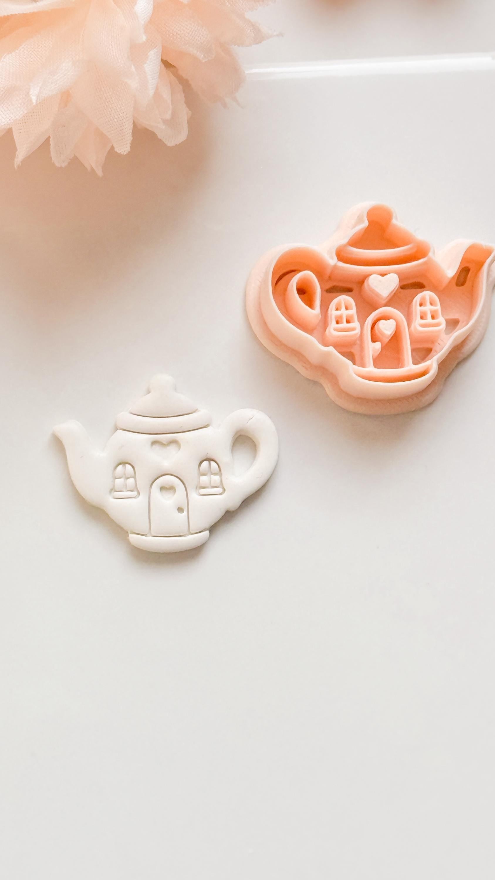 Heartbrew Clay Cutter: Teapot Cottage with Heart Window Details