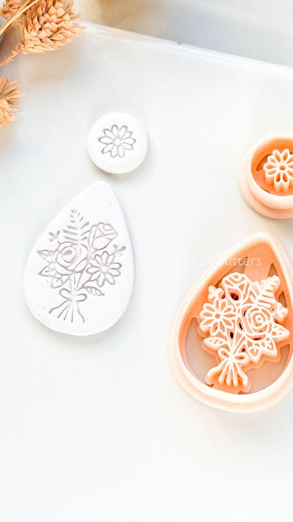 Naris Bouquet Clay Cutter: Layered Floral Teardrop Design