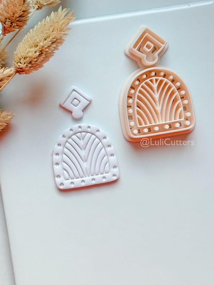 Nura Clay Cutter: Layered Geometric Arch Dangle Design