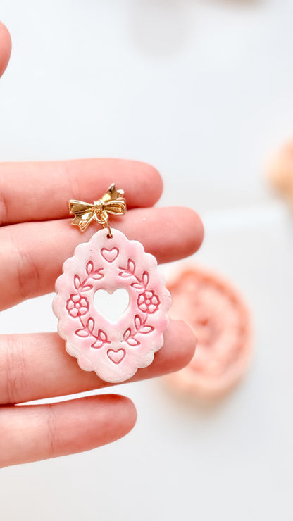 Love in Bloom Badge Clay Cutter: Floral Heart Frame Design