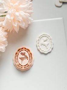 Jolly Deer Clay Cutter: Framed Reindeer Cameo Design