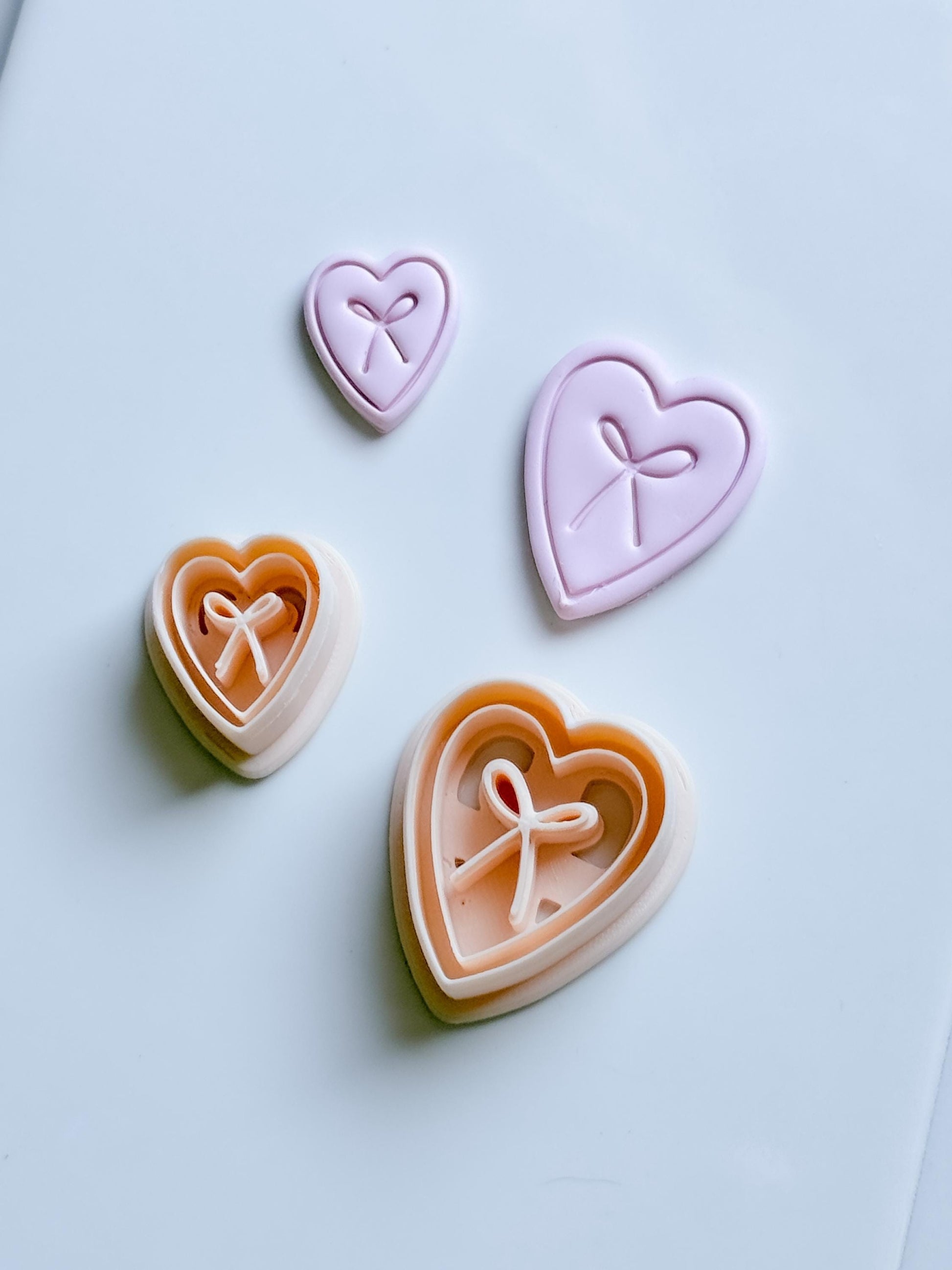Liora Heart Clay Cutter: Bow Detail Heart