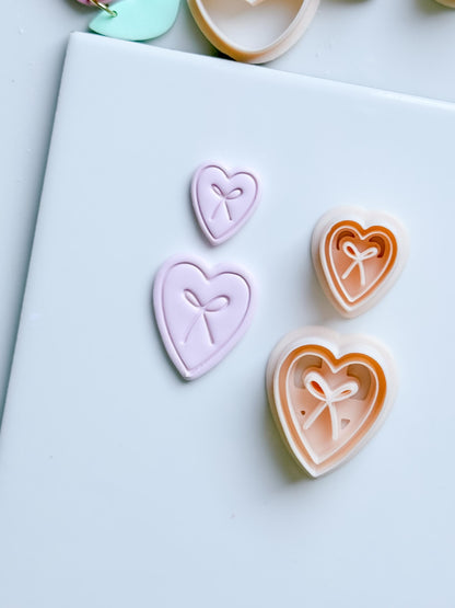 Liora Heart Clay Cutter: Bow Detail Heart