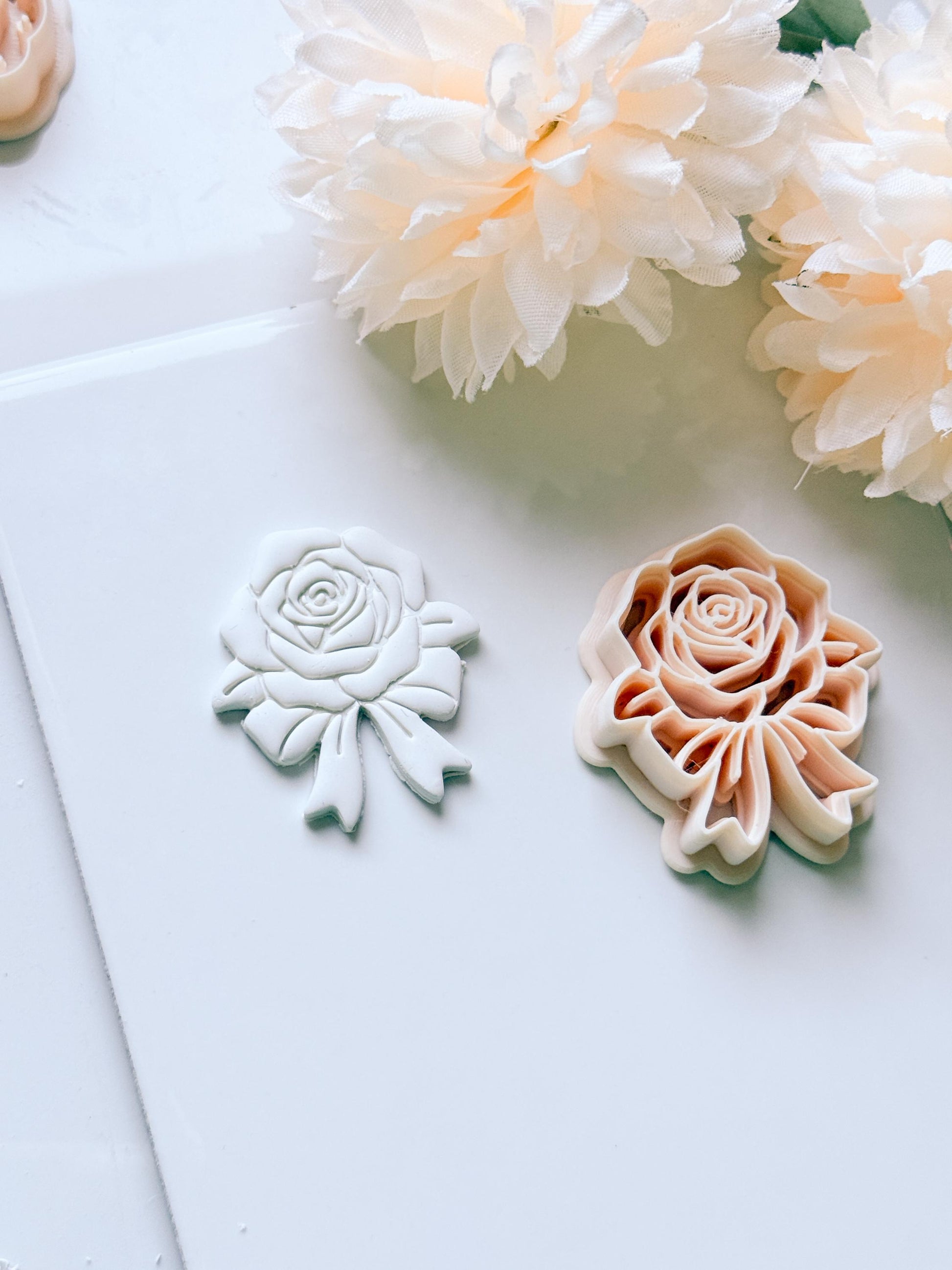 Rozka Cutter: Rose Bow Design for Polymer Clay Earrings