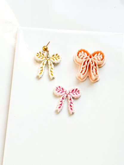 Laurel Loop Bow Clay Cutter: Botanical Ribbon Design