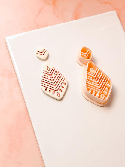 Folk Drop Clay Cutter: Geometric Teardrop Pattern Design