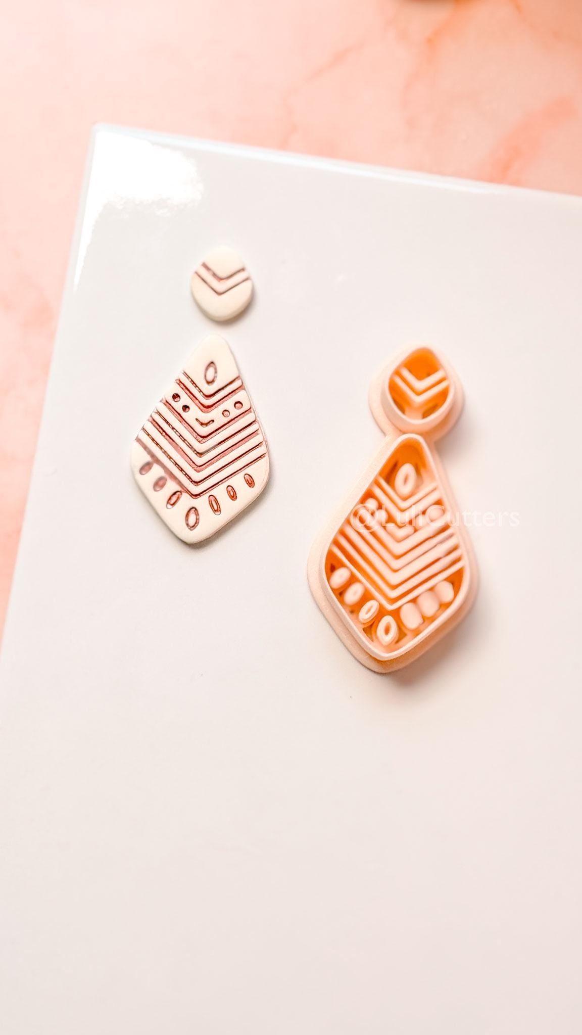 Folk Drop Clay Cutter: Geometric Teardrop Pattern Design