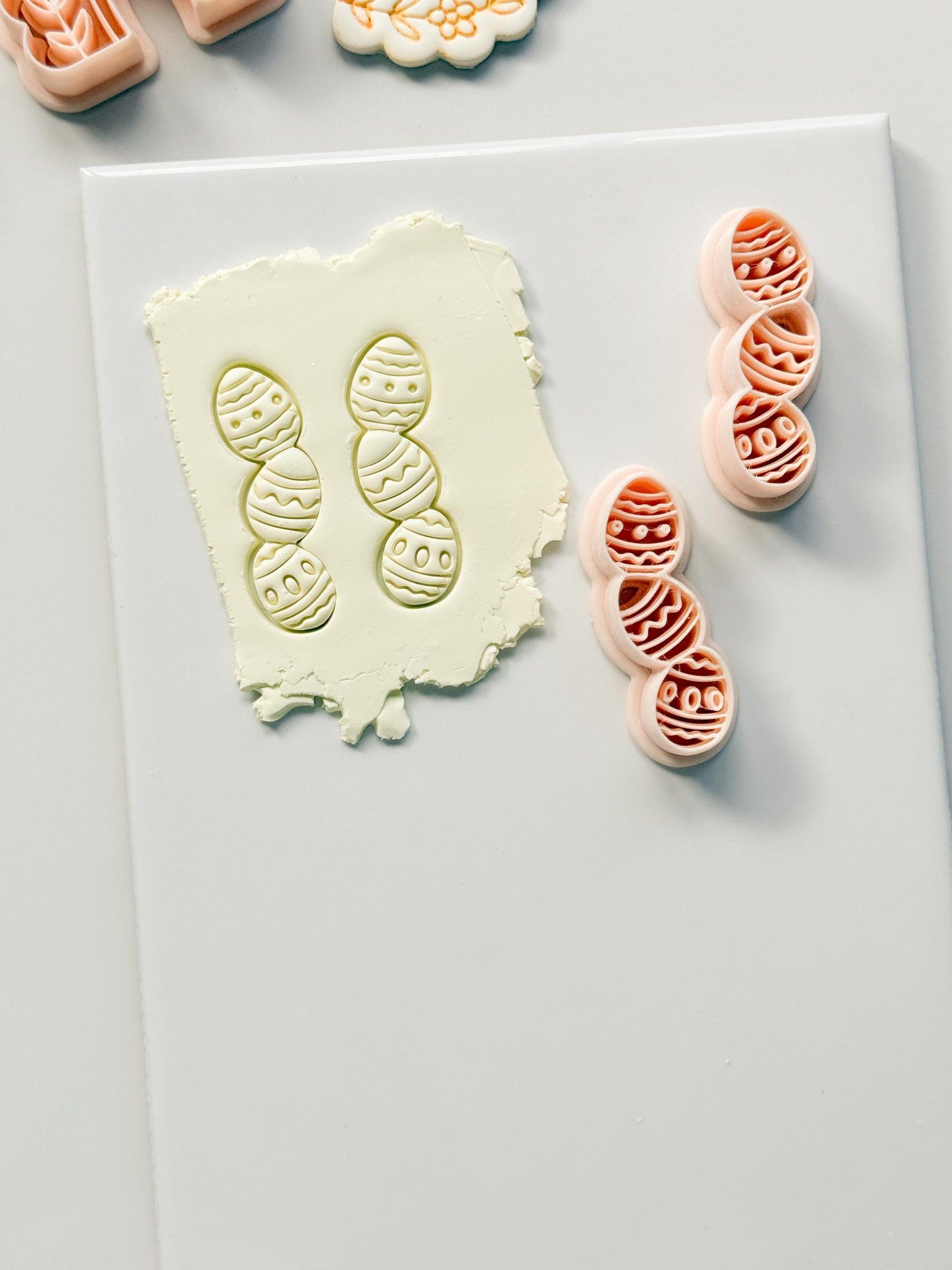 Spring Egg Trio Polymer Clay Cutter: Stacked Embossed Easter Eggs for Dangle Earrings
