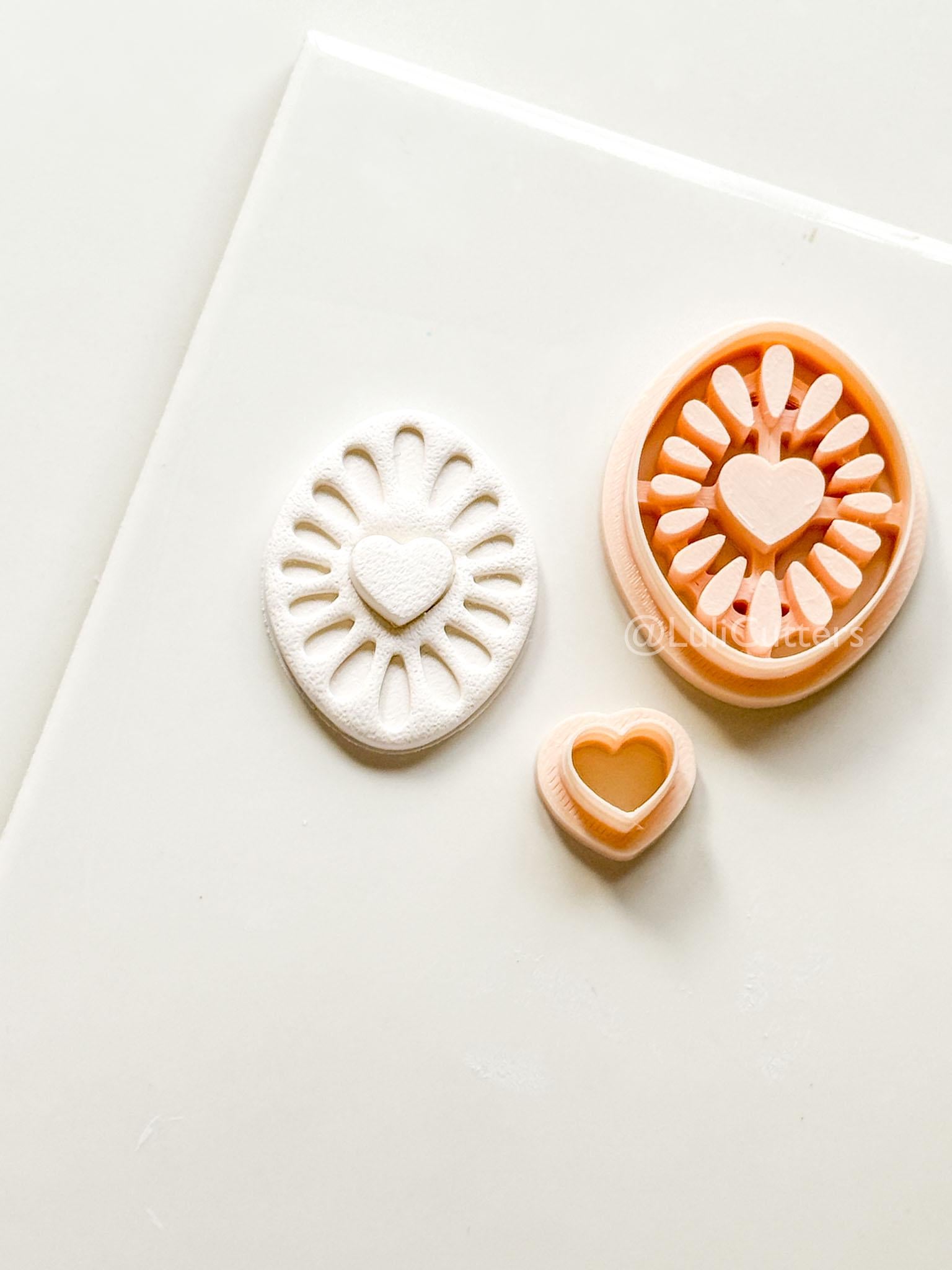 Haloheart Oval Polymer Clay Cutter: Radiant Heart Frame