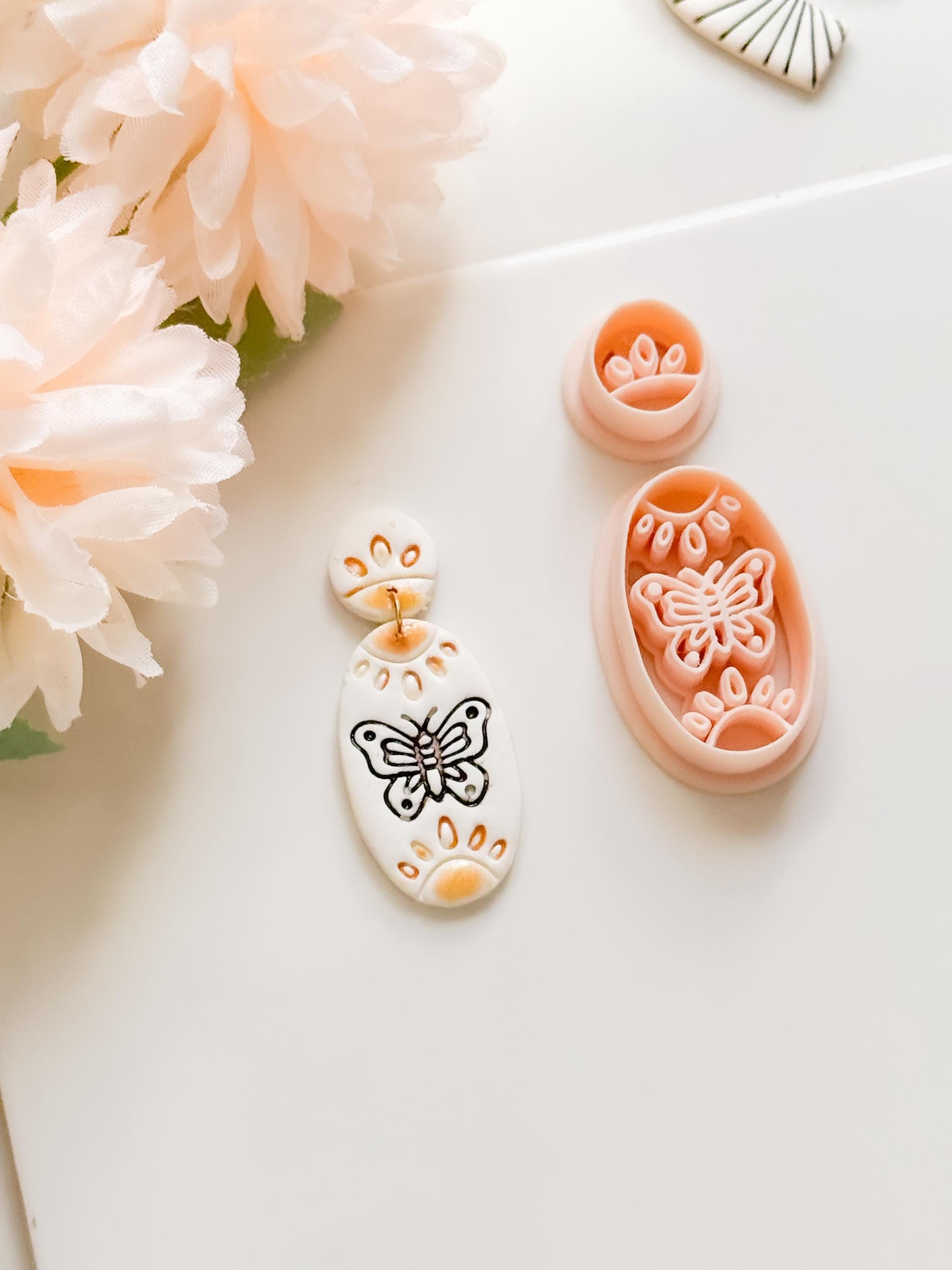 Meadow Wing Polymer Clay Cutter: Butterfly Floral Oval Embosser