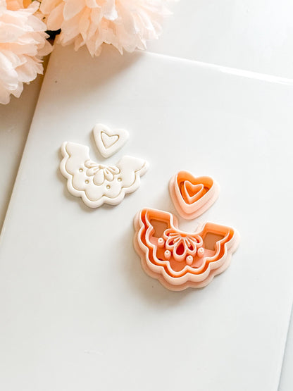 Una Frill Polymer Clay Cutter: Scalloped Edge Arch Embosser