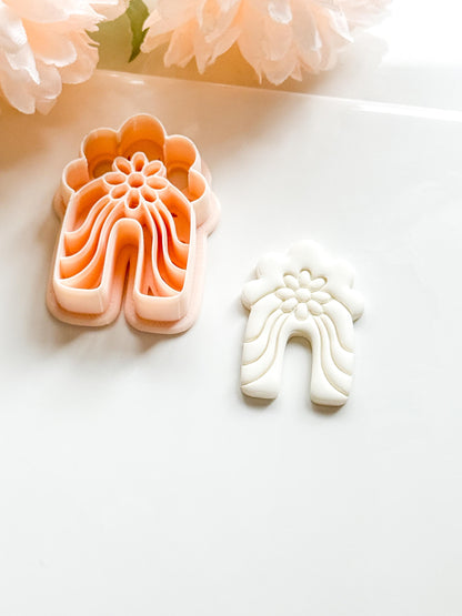 Curve Lila Clay Cutter: Wavy Arch Floral Design for Polymer Clay Jewelry