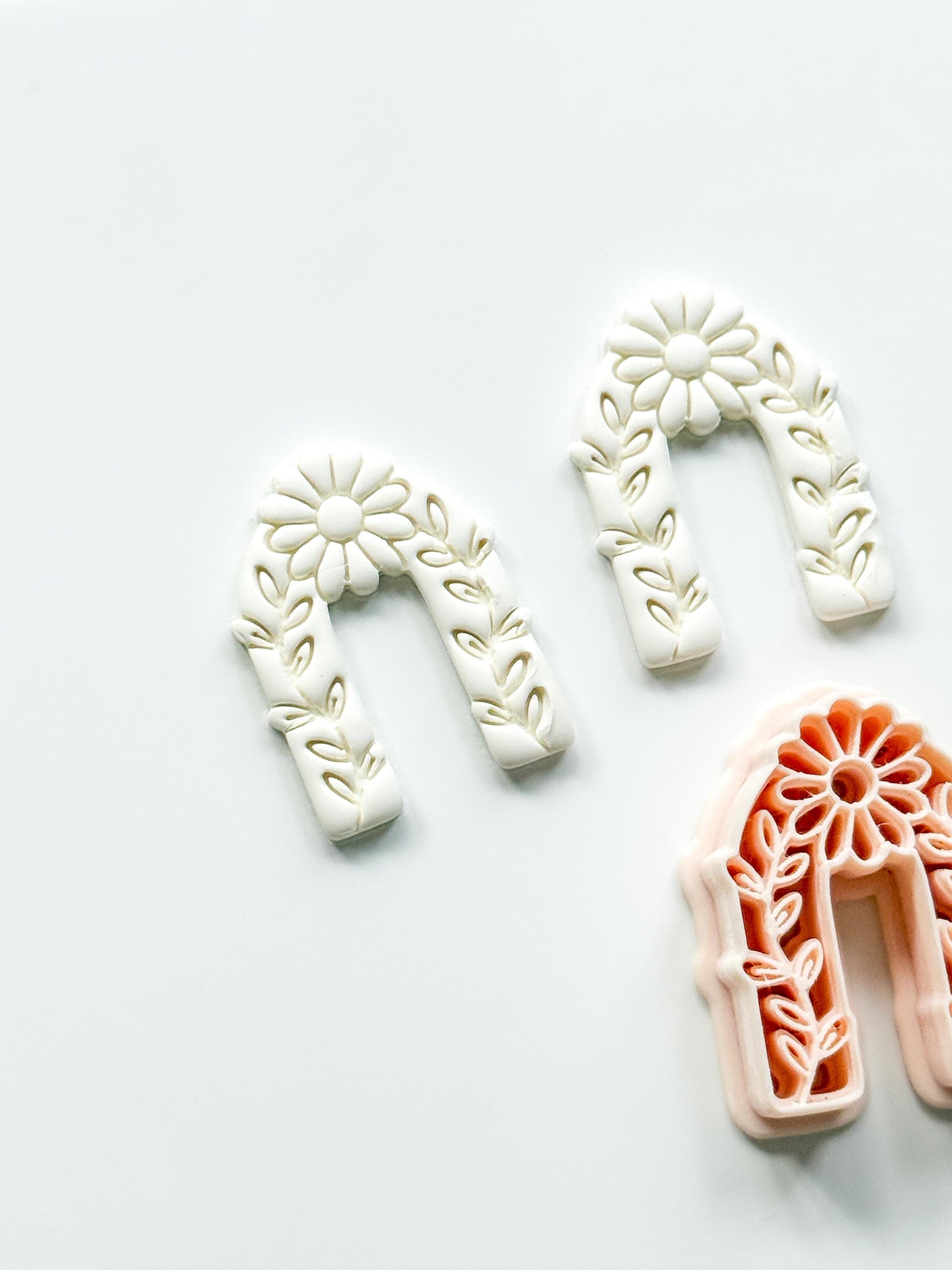 Laurel Lila Arch Polymer Clay Cutter: Embossing Floral Vine Jewelry Tool