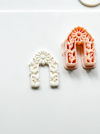 Laurel Lila Arch Polymer Clay Cutter: Embossing Floral Vine Jewelry Tool