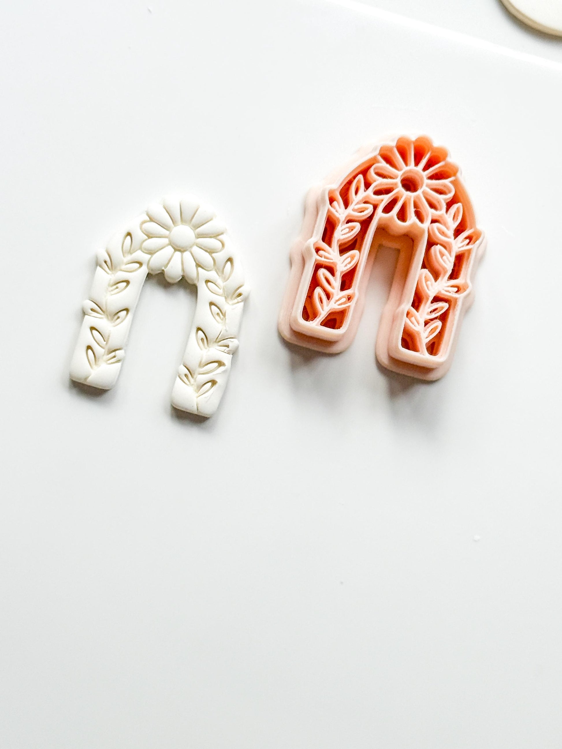 Laurel Lila Arch Polymer Clay Cutter: Embossing Floral Vine Jewelry Tool