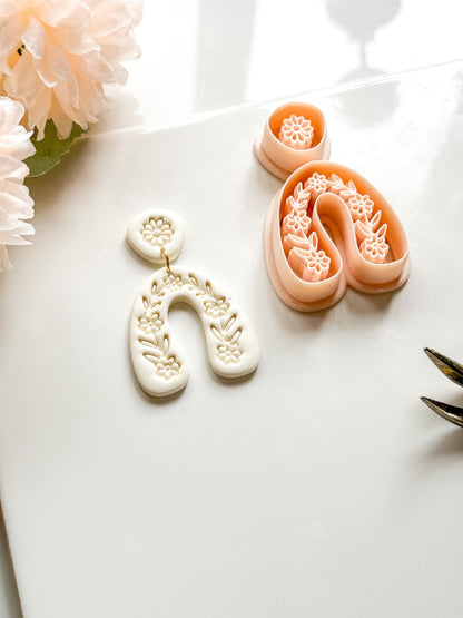 Wreath Mira Polymer Clay Cutter: Embossing Flower Wreath Jewelry Making Tool