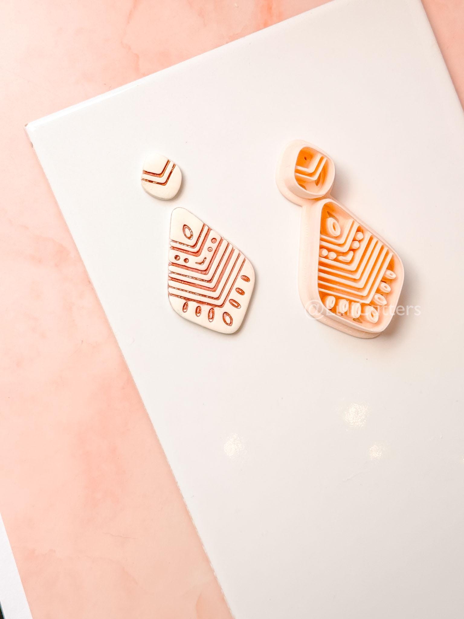 Folk Drop Clay Cutter: Geometric Teardrop Pattern Design