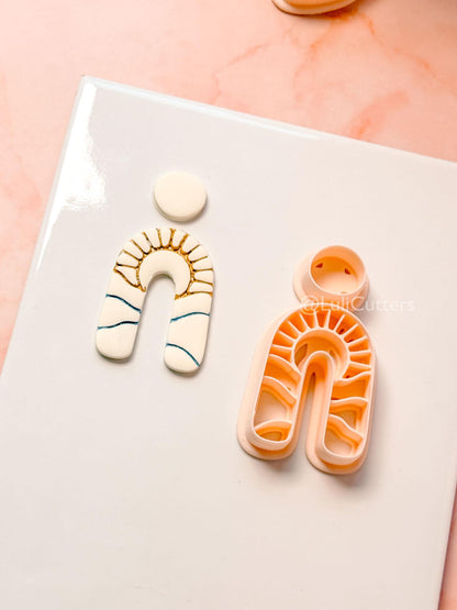 Sun Arch Clay Cutter: Radiant Sunrise Arch Design