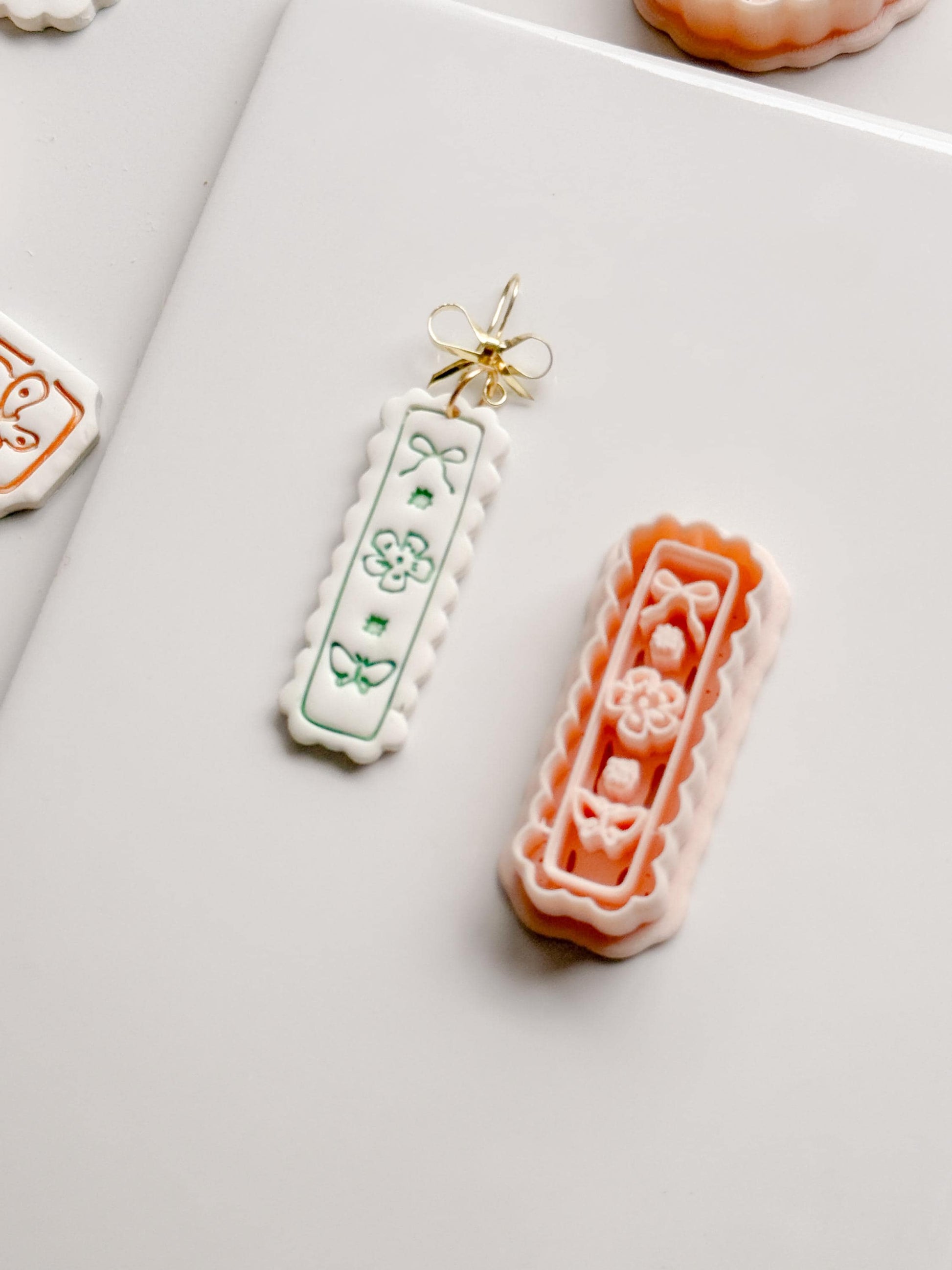 Bini Whim Frame Cutter: Floral Rectangle Earring Shape for Polymer Clay
