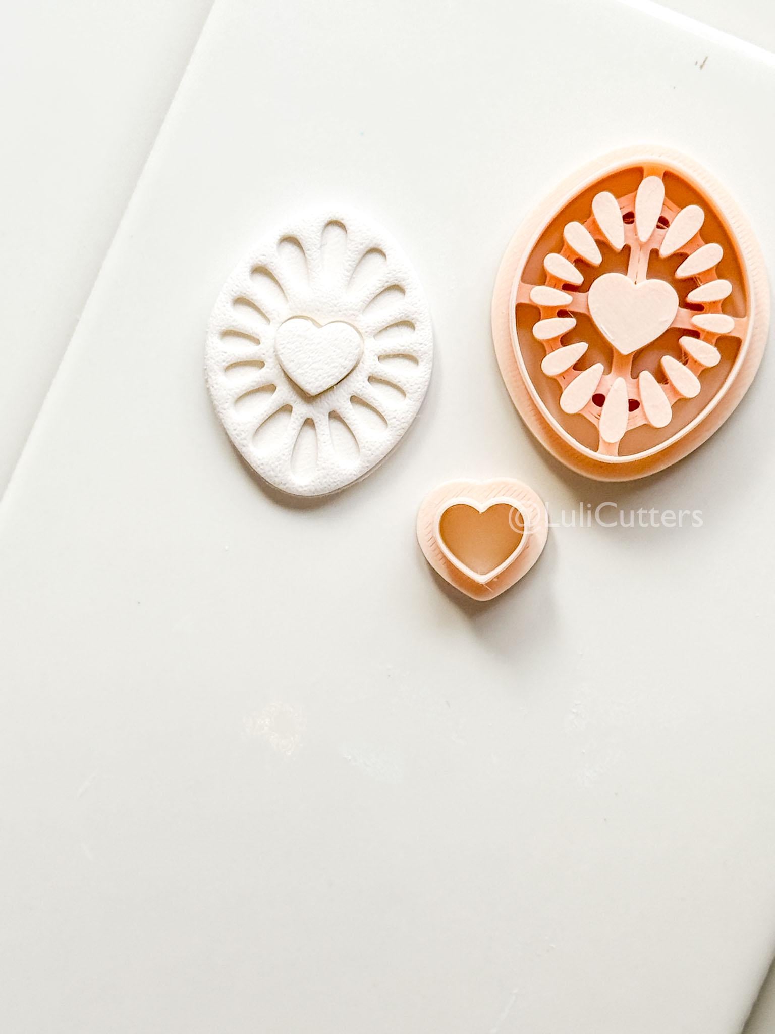 Haloheart Oval Polymer Clay Cutter: Radiant Heart Frame