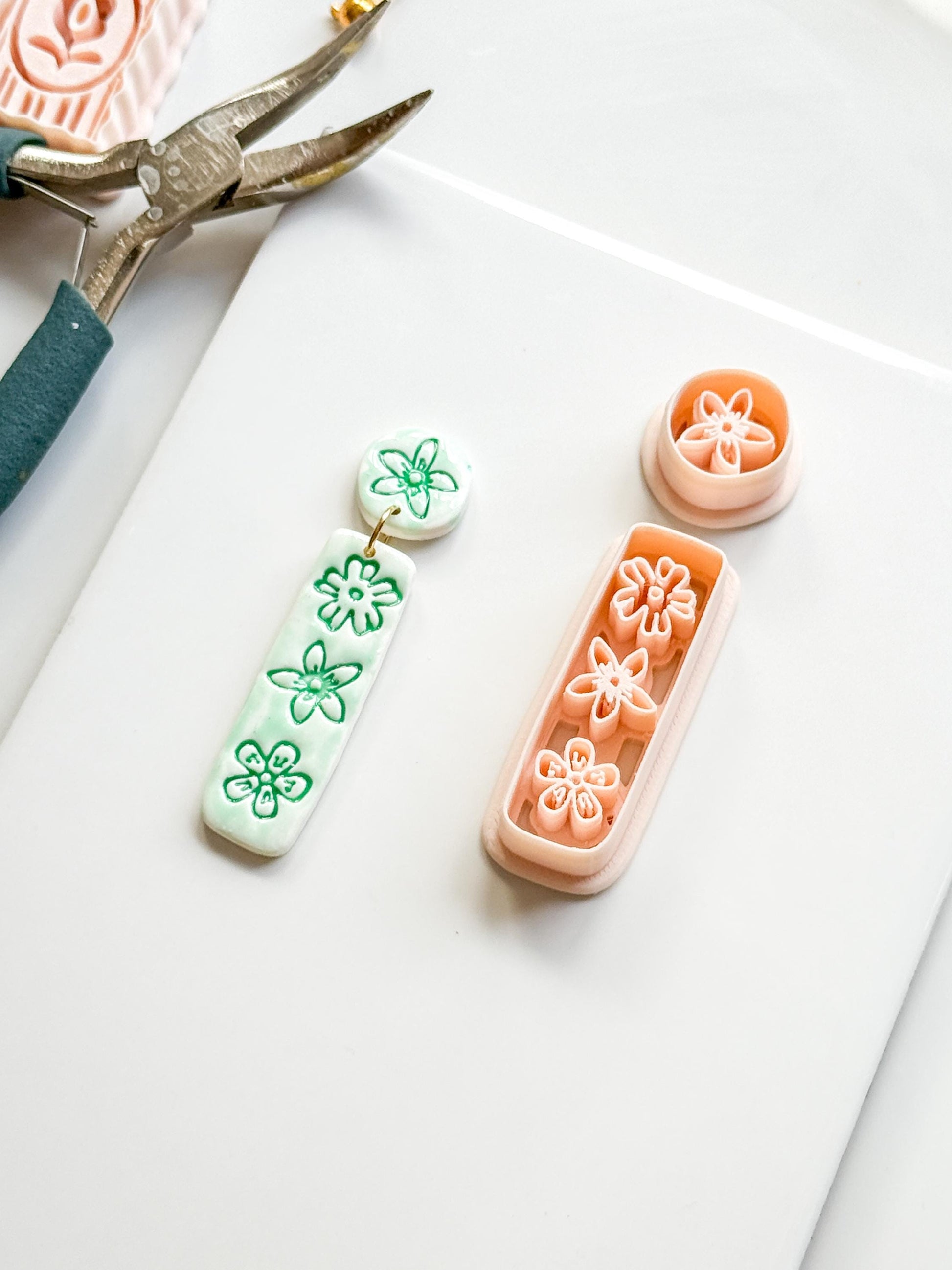 Mali Floral Bar Cutter: Slim Rectangle Floral for Polymer Clay