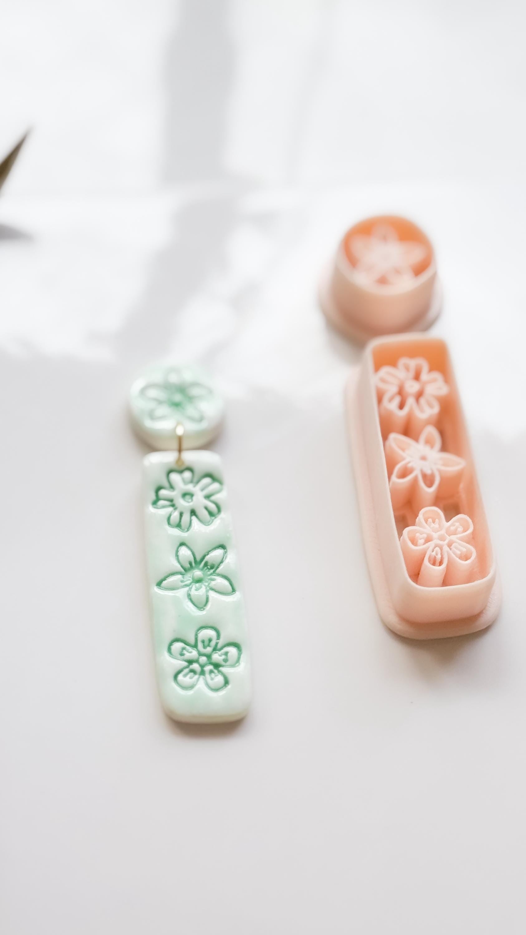 Mali Floral Bar Cutter: Slim Rectangle Floral for Polymer Clay