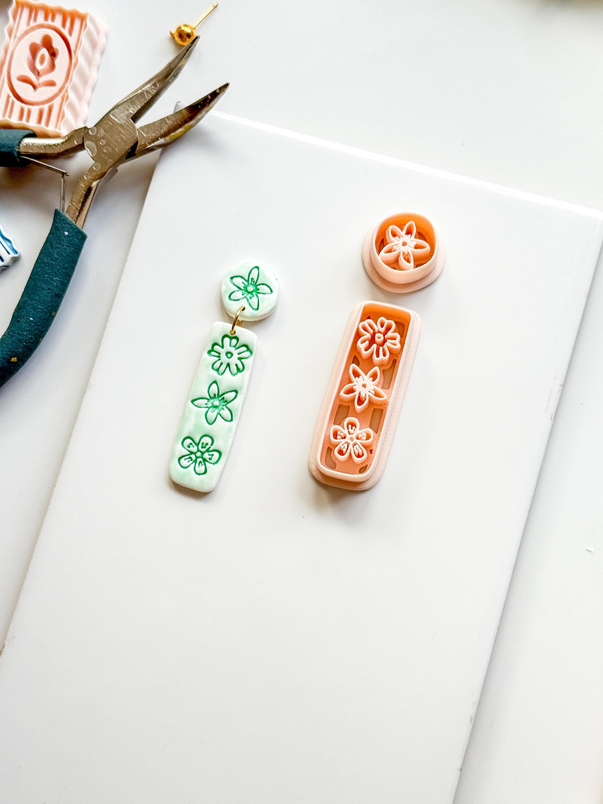 Mali Floral Bar Cutter: Slim Rectangle Floral for Polymer Clay