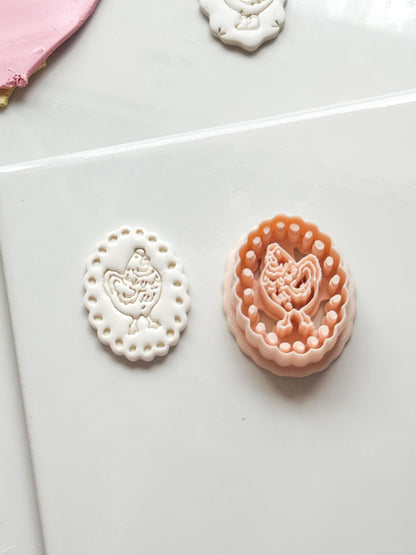 Pina Hen Cutter: Scalloped Oval Chicken Frame for Polymer Clay