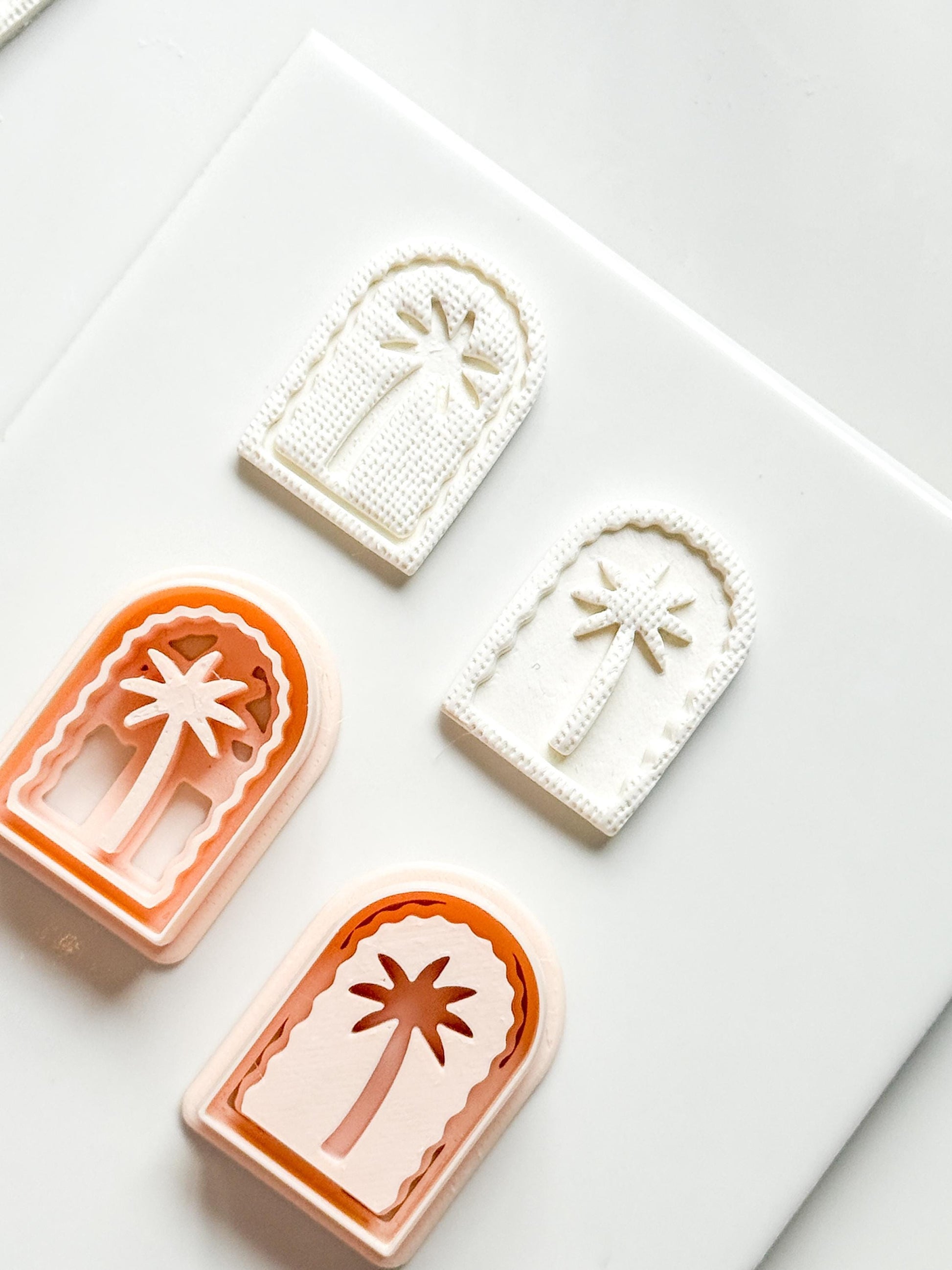 Palm Time Cutter: Deboss & Imprint Tropical Tree Shape for Polymer Clay