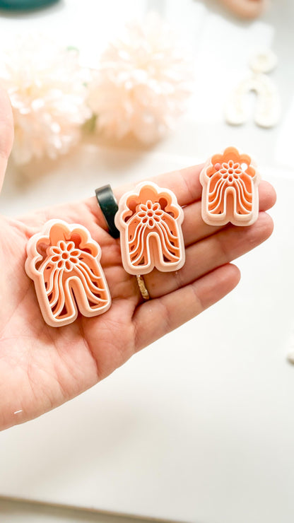 Curve Lila Clay Cutter: Wavy Arch Floral Design for Polymer Clay Jewelry