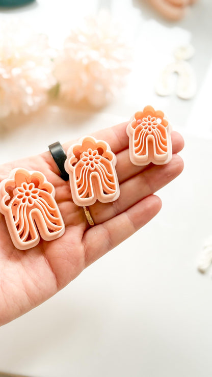Curve Lila Clay Cutter: Wavy Arch Floral Design for Polymer Clay Jewelry