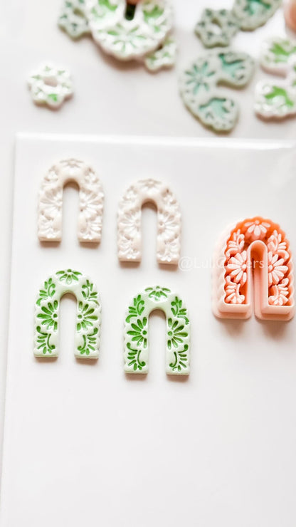 Arco Florale Clay Cutter: Floral Arch Shape for Polymer Clay