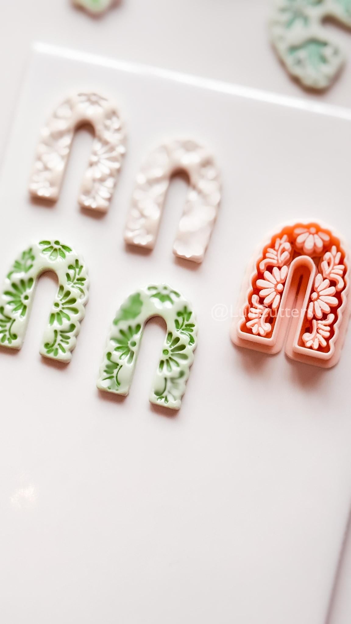 Arco Florale Clay Cutter: Floral Arch Shape for Polymer Clay