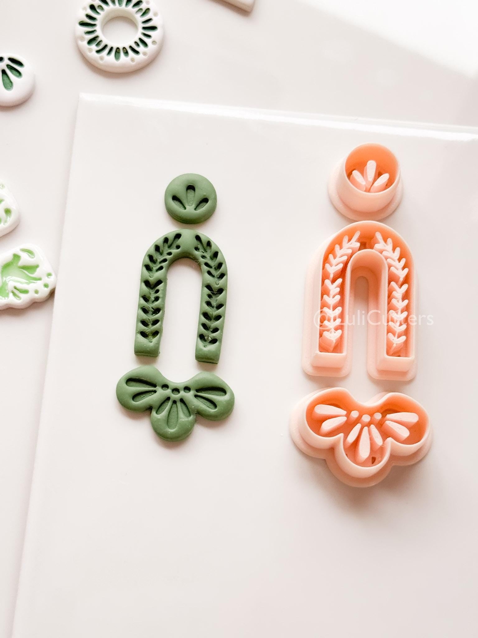 Arco Laurel Clay Cutter: Arch Shape for Polymer Clay