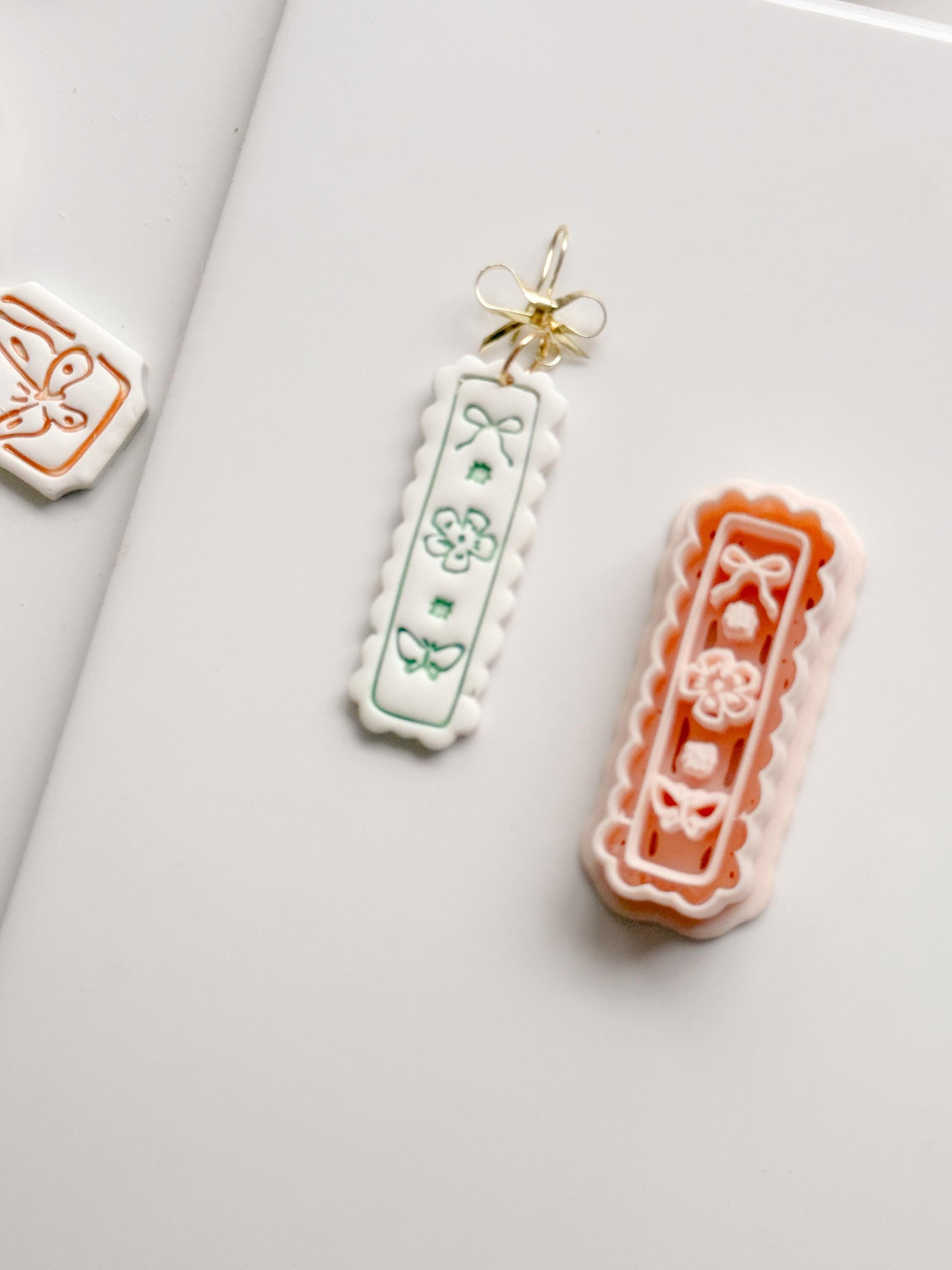 Bini Whim Frame Cutter: Floral Rectangle Earring Shape for Polymer Clay