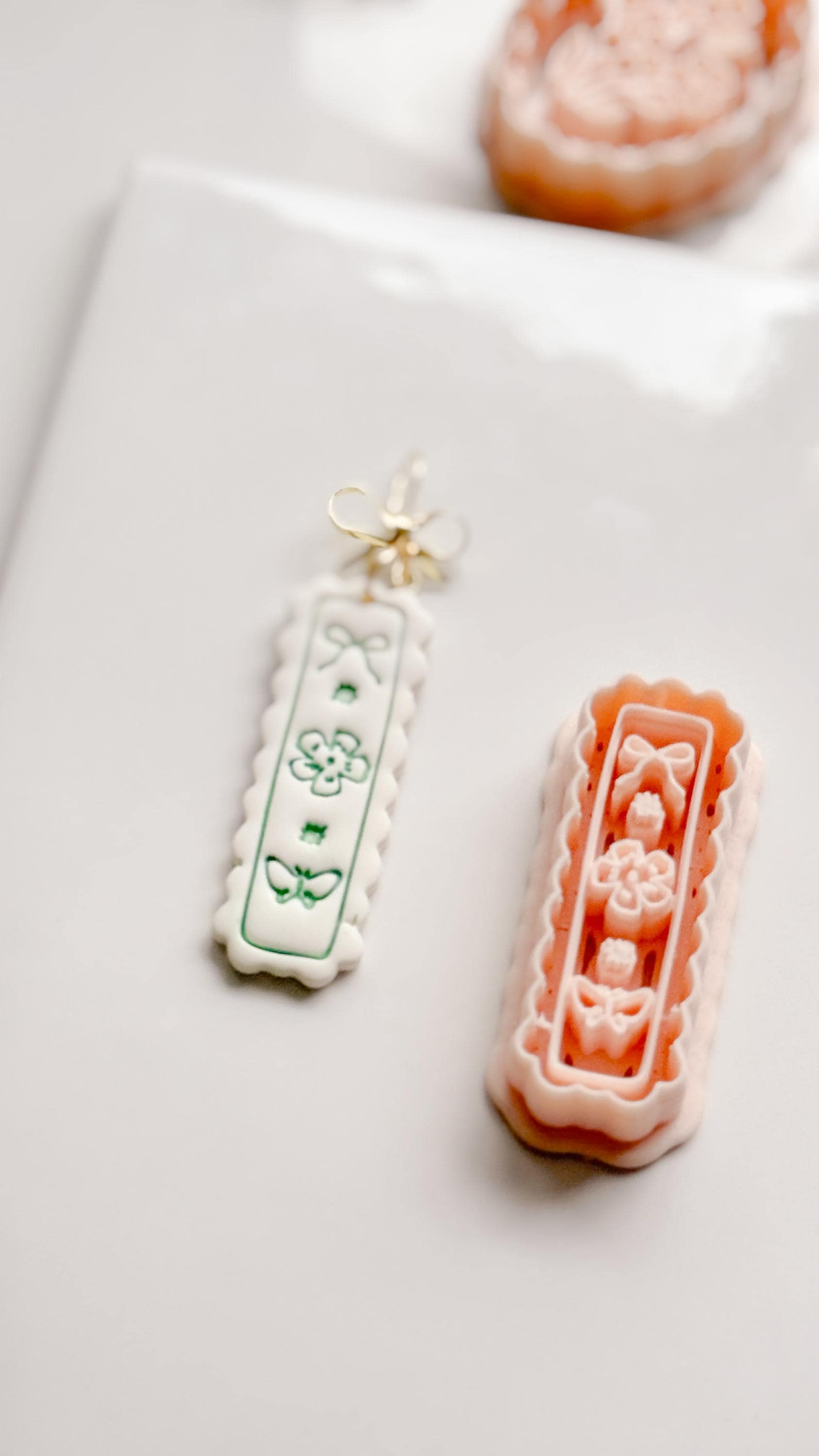 Bini Whim Frame Cutter: Floral Rectangle Earring Shape for Polymer Clay