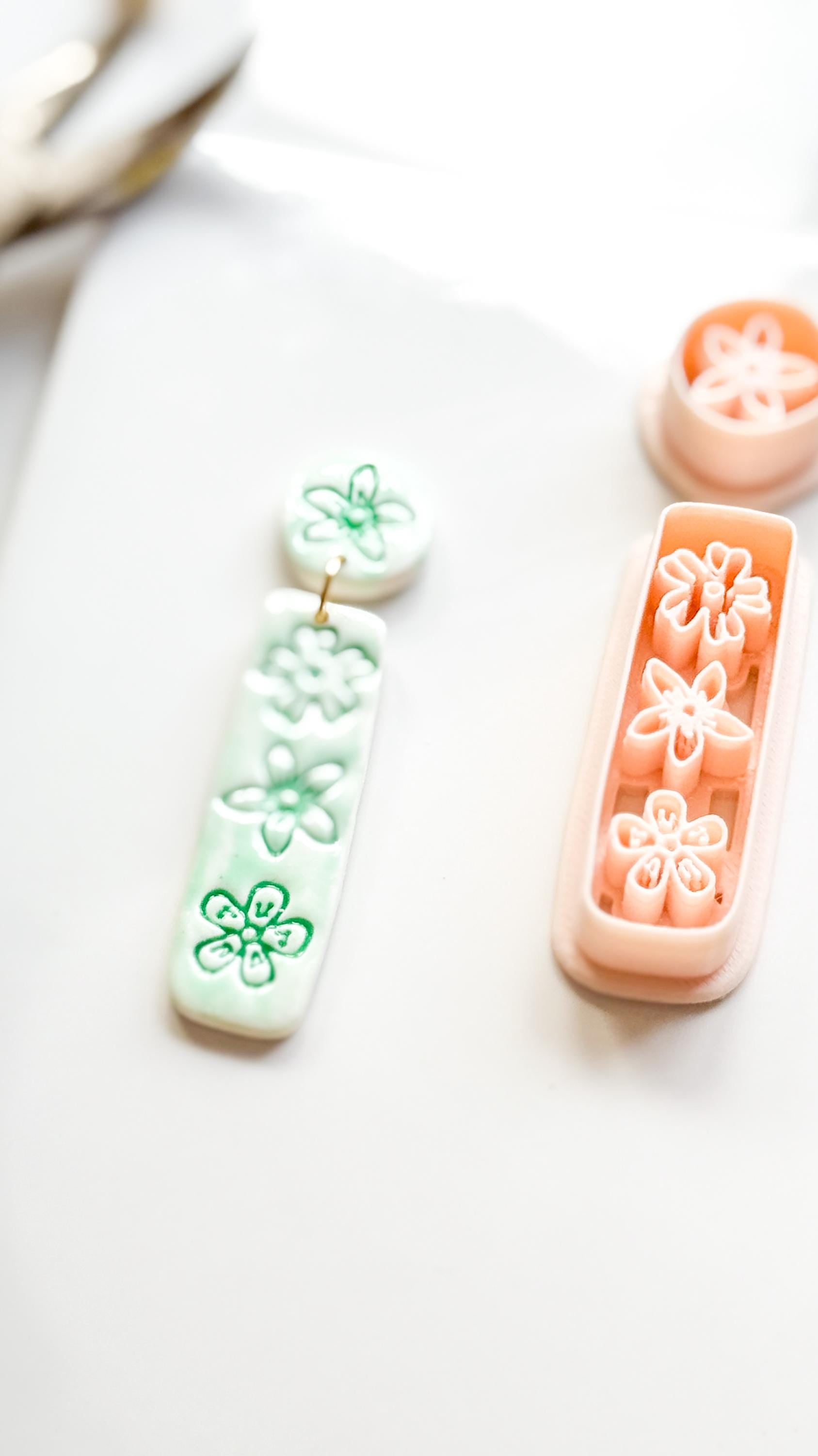 Mali Floral Bar Cutter: Slim Rectangle Floral for Polymer Clay